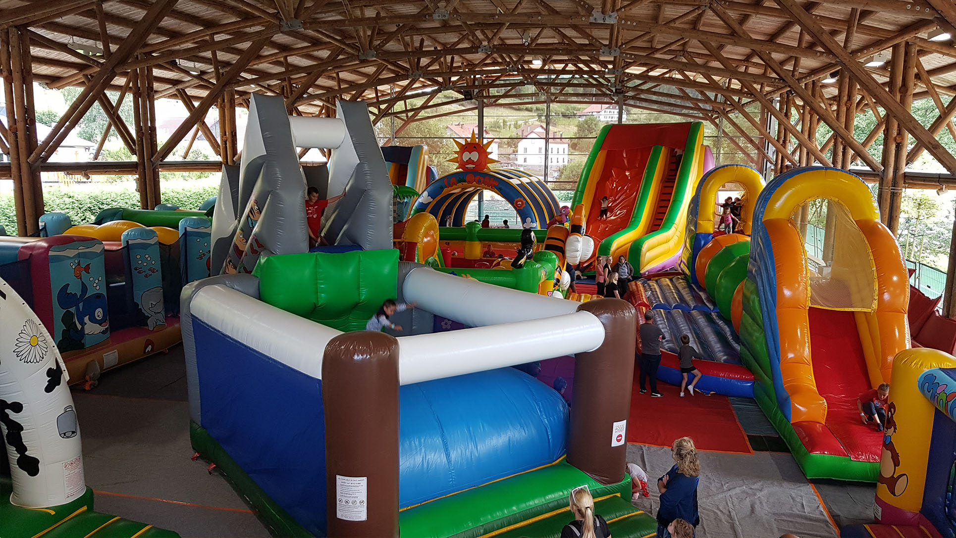La Bresse <br /> Parc de jeux couvert<br />Du 4 juillet au 30 août 2020